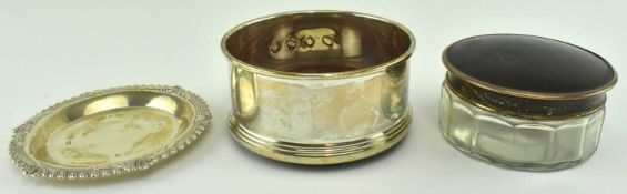 COLLECTION OF THREE HALLMARKED SILVER PIECES