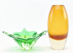 TWO VINTAGE DECORATIVE STUDIO ART GLASS PIECES IN THE STYLE OF MURANO