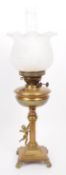EARLY 20TH CENTURY BRASS COLUMNAR OIL LAMP