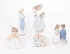 LLADRO - NAO - FIVE LATE 20TH CENTURY PORCELAIN FIGURES
