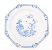 18TH CENTURY CHINESE EXPORT BLUE AND WHITE PORCELAIN PLATE