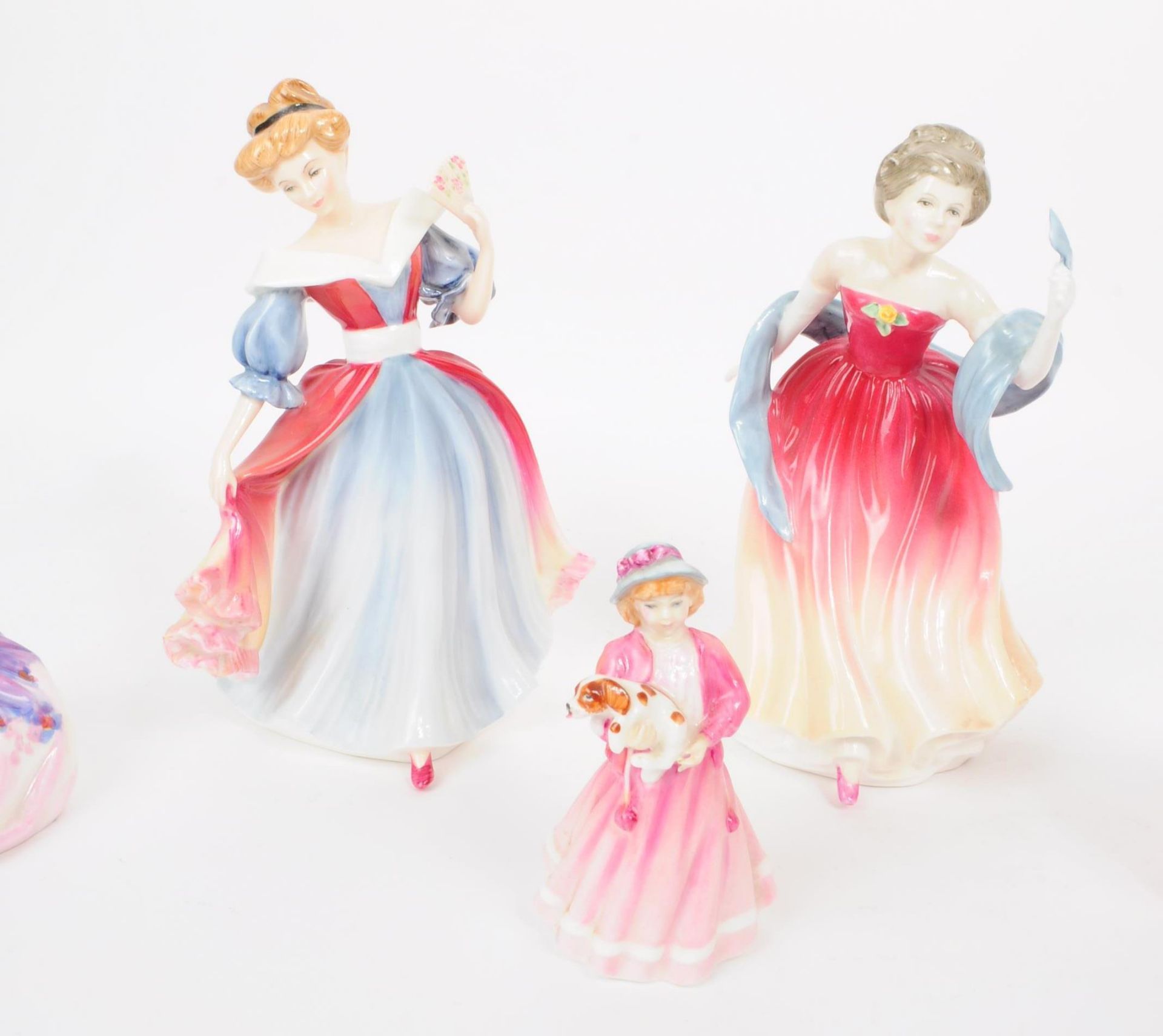 ROYAL DOULTON - COLLECTION OF SEVEN 20TH CENTURY PORCELAIN FIGURES - Bild 2 aus 6
