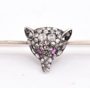 GOLD & DIAMOND FOX BROOCH PIN CASED