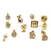 COLLECTION OF GOLD STUD EARRINGS AF