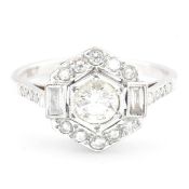 18CT WHITE GOLD & DIAMOND ART DECO RING