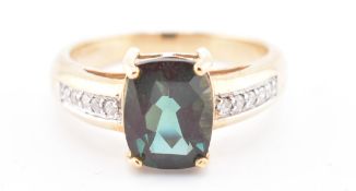 HALLMARKED 9CT GOLD COLOUR CHANGE ANDESINE & DIAMOND RING