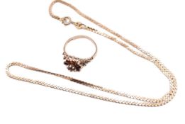 HALLMARKED 9CT GOLD & GARNET CLUSTER RING AF & 9CT GOLD SERPENTINE CHAIN NECKLACE