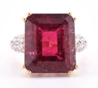 HALLMARKED 18CT GOLD PINK TOURMALINE & DIAMOND RING
