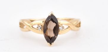HALLMARKED 9CT GOLD SMOKY QUARTZ & WHITE TOPAZ RING