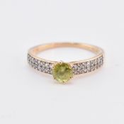 HALLMARKED 9CT GOLD & GEM SET RING
