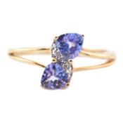 HALLMARKED 9CT GOLD TANZANITE & DIAMOND CROSSOVER RING