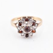 HALLMARKED 9CT GOLD & GEM SET CLUSTER RING