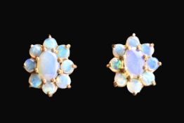 9CT GOLD & OPAL CLUSTER STUD EARRINGS