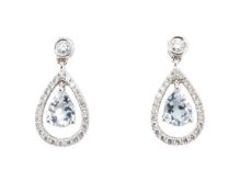 HALLMARKED 18CT AQUAMARINE & DIAMOND PENDANT EARRINGS
