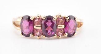 HALLMARKED 9CT GOLD GARNET & TOURMALINE RING