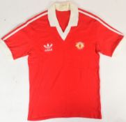 MANCHESTER UNITED - OFFICIAL MAN UTD 1980-82 HOME KIT SHIRT