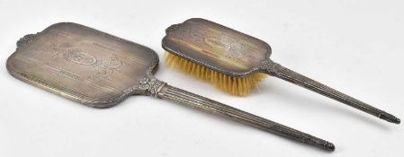 AN EARLY 20TH CENTURY 2-PIECE STERLING SILVER DRESSING TABLE SET