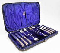 EDWARDIAN HALLMARKED SILVER PRESENTATION CASED CUTLERY SET