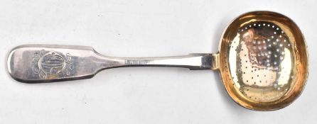 RUSSIAN SILVER 84 MARKED ALEKSANDR FRANS- FAN-DER-FLIT 1881 TEA STRAINER SPOON