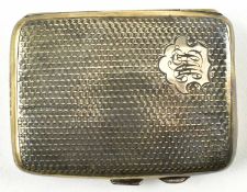 A GEORGE V HALLMARKED SILVER CIGARETTE CASE