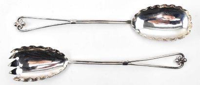PAIR OF VICTORIAN HALLMARKED SILVER SALAD SERVING SPOONS
