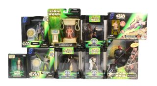 STAR WARS - COLLECTION OF ASSORTED ACTION FIGURES & PLAYSETS