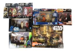 STAR WARS - COLLECTION OF ASSORTED ACTION FIGURES & PLAYSETS