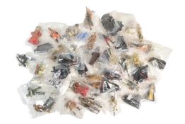 STAR WARS - HASBRO / KENNER - COMPLETE ACTION FIGURES