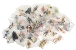 STAR WARS - HASBRO / KENNER - COMPLETE ACTION FIGURES