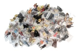 STAR WARS - HASBRO / KENNER - ASSORTED ACTION FIGURES