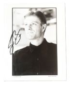 SEAN BEAN - JAMES BOND GOLDENEYE - SIGNED 8X10
