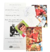 FOOTBALL - MANCHESTER UNITED - COLLECTION OF AUTOGRAPHS