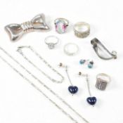 COLLECTION OF SILVER & WHITE METAL & GEM SET JEWELLERY