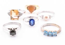 SIX SILVER GEM SET RINGS KYANITE CITRINE SUNSTONE PEARL SAPPHIRE TOPAZ