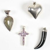 COLLECTION OF NECKLACE PENDANTS