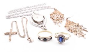 COLLECTION OF SILVER & GEM SET JEWELLERY INCLUDING METAL PENDANT WATCH