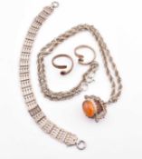 COLLECTION OF HALLMARKED SILVER JEWELLERY & COSTUME RINGS