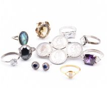 COLLECTION OF SILVER & GEM SET JEWELLERY & OTHER METAL JEWELLERY