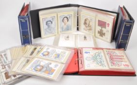 COLLECTION OF 20TH CENTURY CIGARETTE CARDS