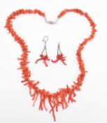 CORAL NECKLACE & PAIR OF CORAL PENDANT EARRINGS AF