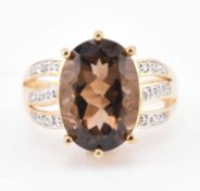 HALLMARKED 9CT GOLD SMOKY QUARTZ & DIAMOND RING