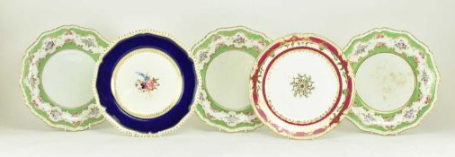 FIVE REGENCY EARLY 19TH CENTURY GILT CABINET PLATES