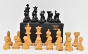 EARLY TO MID 20TH CENTURY STAUNTON CHESS SET