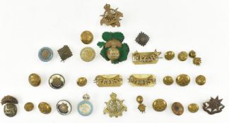 COLLECTION OF ASSORTED MILITARY CAP BADGES - BUTTONS AND SHOULDER TITLES