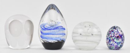 COLLECTION OF FOUR VINTAGE GLASS PAPERWEIGHTS INCL. WHITEFRIARS OWL