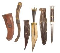 COLLECTION OF ASSORTED KNIVES & DAGGERS