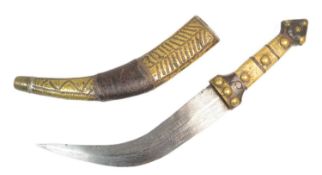 19TH CENTURY PALESTINIAN JAMBIYA DAGGER