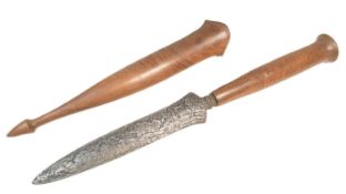 EARLY 20TH CENTURY INDONESIAN TOMBAK SPEAR HEAD