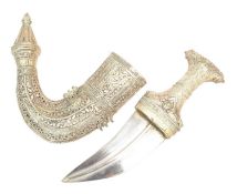 EARLY 20TH CENTURY MIDDLE EASTERN YEMENI JAMBIYA DAGGER