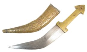 19TH CENTURY PALESTINIAN JAMBIYA DAGGER